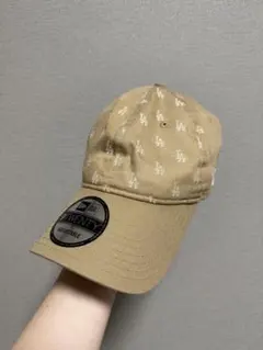 LAロゴ ベージュ 9TWENTYキャップ