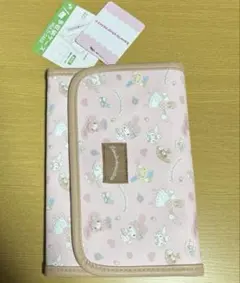 【新品】サンリオキャラクターズ マルチケース　色: 薄いピンクとベージュの配色