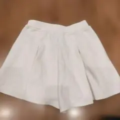 ユニクロ　キュロット　（白）