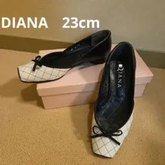 DIANA 23 フラットシューズ　Diana キルティング　バレエシューズ