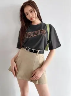 GRL グレイル　ロゴ刺繍ショート丈Tシャツ　半袖