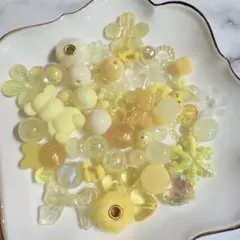 ビーズ　黄色　カスタムボールペン　カスタムはビーズ　ビーズ詰め合わせ