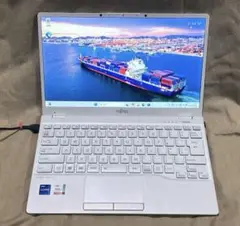 富士通 Lifebook UH92/F3　i7-1165G7 Office付