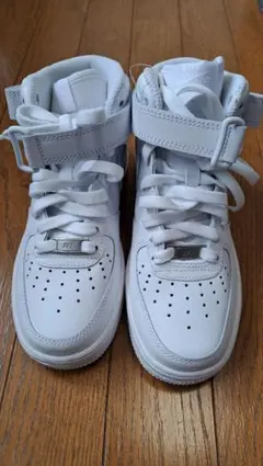 Nike Air Force 1 Mid ホワイト 22.5cm