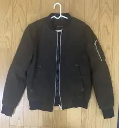 zara ブルゾン