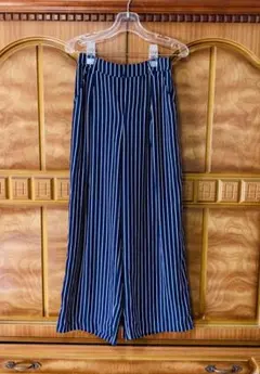 スタイルアップ確実\(◡̈)/ストライプ柄ワイドパンツ！