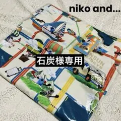 石炭 様専用　niko and...パペットスンスン　コラボエプロン　2枚のサムネイル