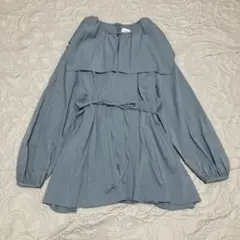 なな 様専用。MANOF FLAP SHOULDER TOPS くすみブルー