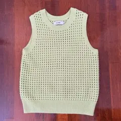 Acne Studios ニットベスト Acne Studios】Vネックニットベスト - メルカリ
