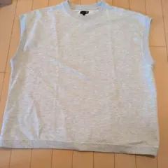 LAKOLE　ノースリーブTシャツ　Mサイズのサムネイル