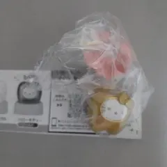 値下げ！サンリオキャラクターズみんなでなっちゃお-歯- キティ レア ガチャ①