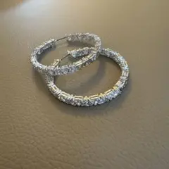 スワロフスキー（Swarovski）Matrix（マトリックス） フープピアス