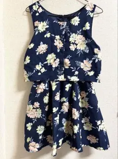 Heather ヘザー 花柄 オールインワン キュロット ワンピ 紺 フリーのサムネイル