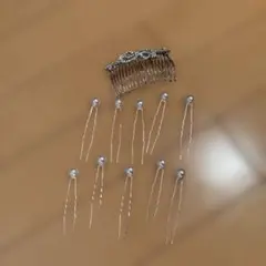 ヘアコーム パールUピン セット ヘアアクセサリーのサムネイル