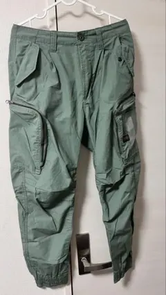 グリーン ワークパンツ