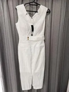 ホワイトストライプ Vネック タイトドレス