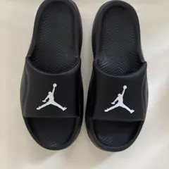 NIKE Jordan シャワーサンダル ブラックのサムネイル