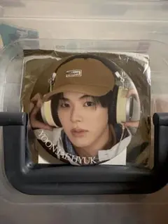 LAST NIGHT 缶バッジ TREASURE ジェヒョク