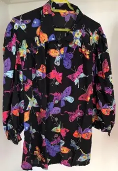 柄シャツ　蝶　個性的　古着