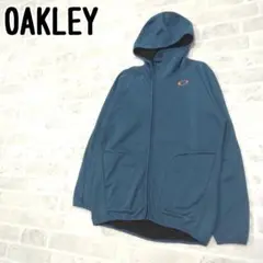 OAKLEY　オークリー　パーカー　Lサイズ