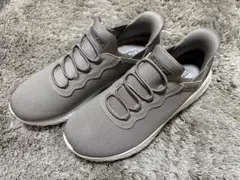 スケッチャーズ スニーカー