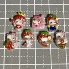 ネイルパーツキティーいちごシリーズ