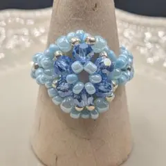 【ハンドメイド】クリスタルブルーの煌めき ビーズフラワーリング