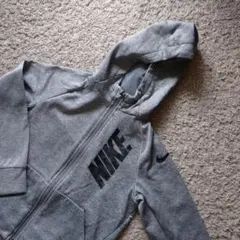 Nike フルジップ グレー パーカー