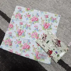 Cath Kidston ポーチ タオルハンカチ セットのサムネイル