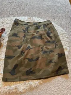 迷彩柄 タイトスカート ひざ丈 ストレッチ