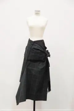 2025年最新】sacai ラップ スカートの人気アイテム - メルカリ