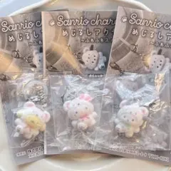 【新品未開封】サンリオめじるしアクセサリーふわふわスノー