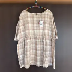 新品　バースデイ tete a tete リネン チェック トッ半袖　マタニティ