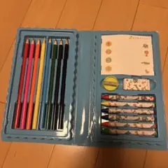 新品　動物デザイン色鉛筆・クレヨンセット