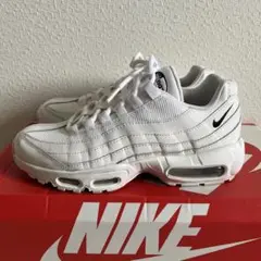 NIKE : AIR MAX 95 CK7070-100○23.5○白 箱タグ付 - メルカリ