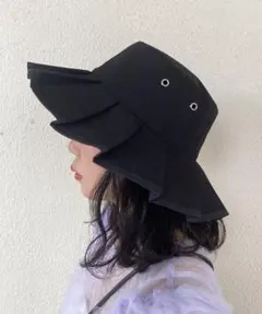 Item thumbnail for item bc104130-ec64-4b94-9770-ae254a120c8a