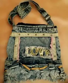 Item thumbnail for item d0909bd7-b473-4830-be46-a1a4184058b7