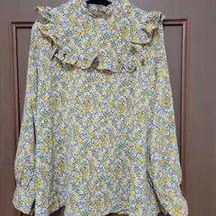 【Ray Cassin】花柄フリル長袖ブラウス