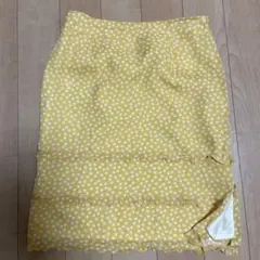courrèges タイトスカート イエロー 花柄のサムネイル