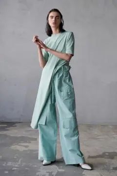 【美品】UJOH サイドスリットボタンワンピース　日本製のサムネイル