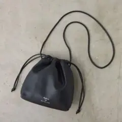 【美品】PUAL CE CIN フェイクレザー巾着バッグ　ブラック　ショルダー