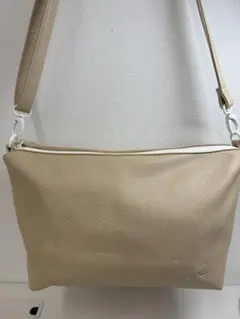 Kitamura ショルダーバッグ ベージュ　☺︎のサムネイル