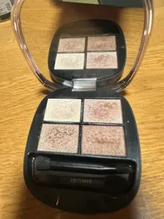 コスメデコルテ　スキンシャドウデザイニング パレット01