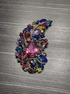 ビンテージ風 多色ストーン ブローチ