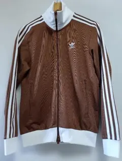 2025年最新】adidas デサントブラウンの人気アイテム - メルカリ