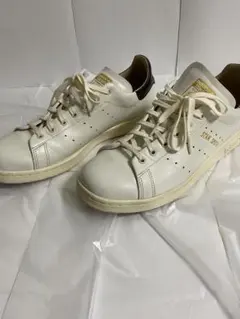 adidas スタンスミスLUXのサムネイル