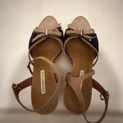 Strawberry Fields リボン付きサンダル ネイビー/ベージュ