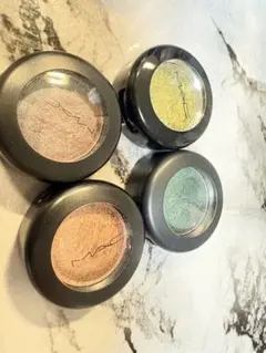 Item thumbnail for item 6e2f4bb8-547b-4d7b-90fa-cb530ed95979