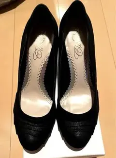 匿名発送⭐️週末限定価格　美品ラメパンプス　結婚式やパーティーでもオススメ