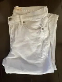 GAP ホワイトストレートデニム